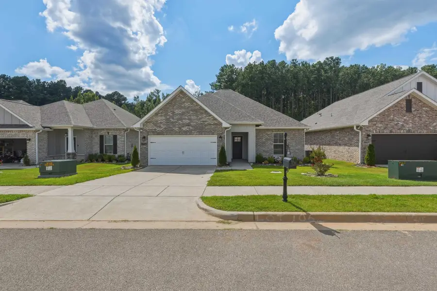 16629 Ted Childs Dr, Athens, AL 35613 - #2