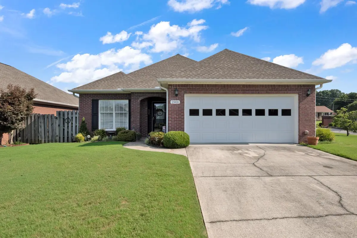 2901 Phelan Cir, Hanceville, AL 35077 - #1