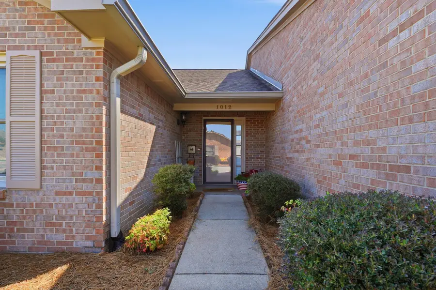1012 Edwardian Way, Cullman, AL 35055 - #2