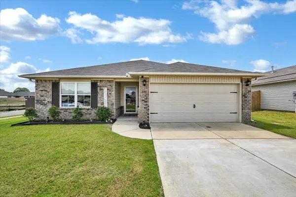 1644 Simmons St, Cullman, AL 35055