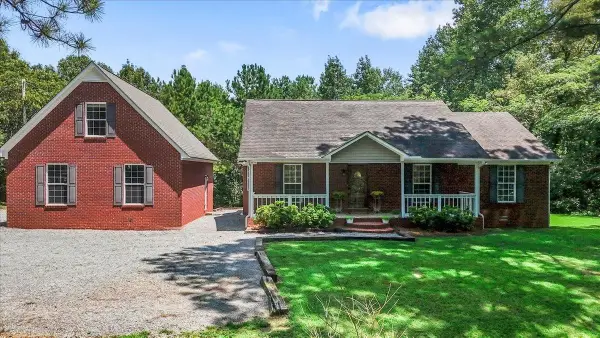 5280 Co Rd 1141, Vinemont, AL 35179