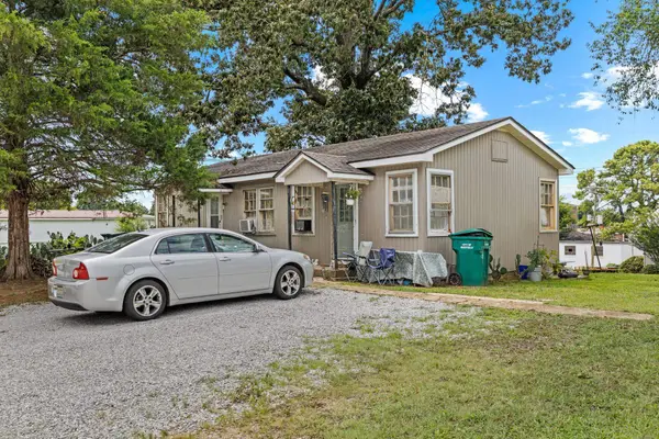 1107 E 31st St, Sheffield, AL 35660