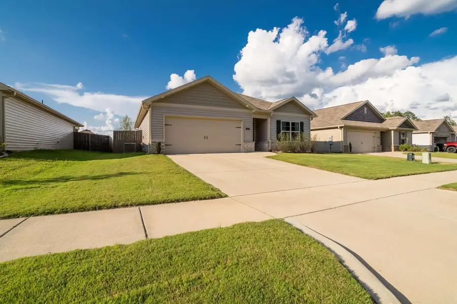 275 Ashland Dr, Hanceville, AL 35077 - #3