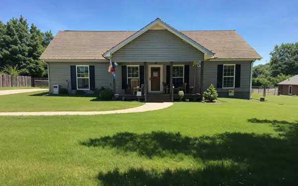 708 Co Rd 1447, Vinemont, AL 35179