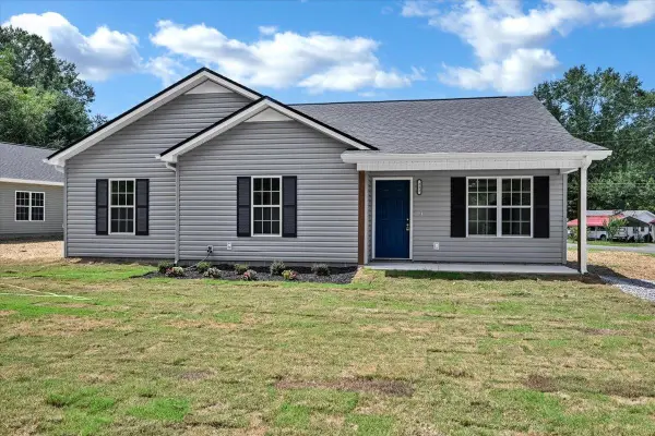 211 Dean Ave, Hanceville, AL 35077