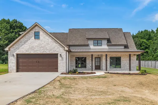 284 Brothers Ln, Rogersville, AL 35652
