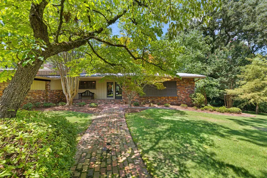 1537 Woodard Dr, Cullman, AL 35055 - #3