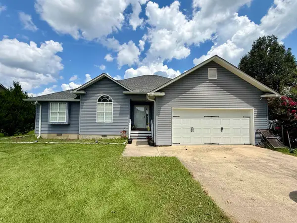 1408 Wisteria St, Cullman, AL 35055