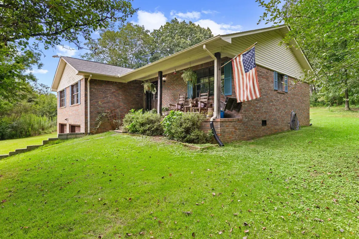 1560 Co Rd 11, Florence, AL 35633 - #1