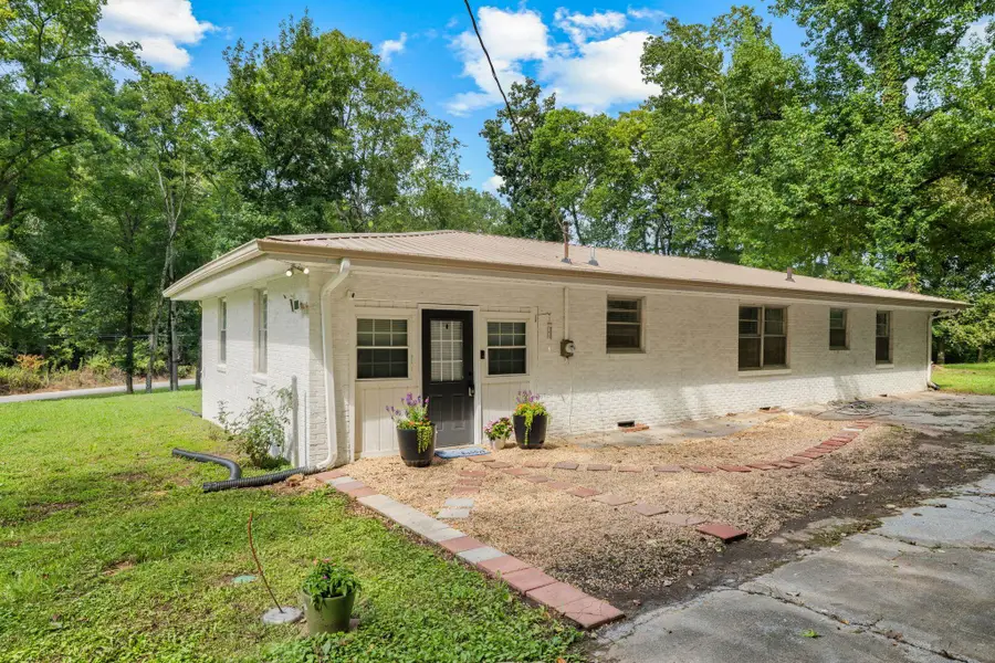 101 Co Rd 596, Rogersville, AL 35652 - #2