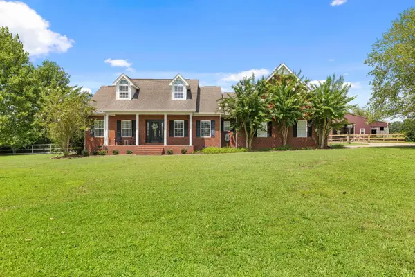 1905 Co Rd 118, Florence, AL 35633
