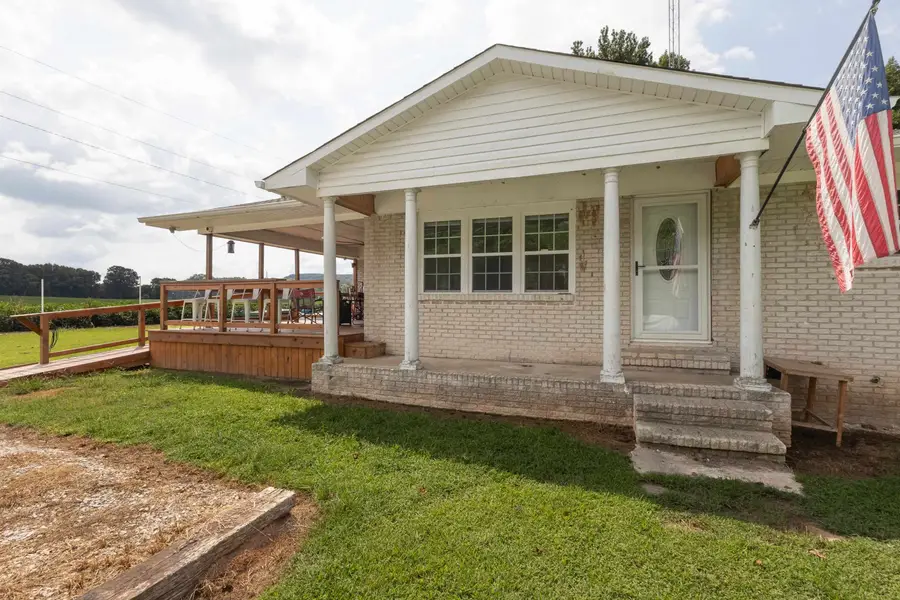 6490 Old Lee Hwy, Cherokee, AL 35616 - #2