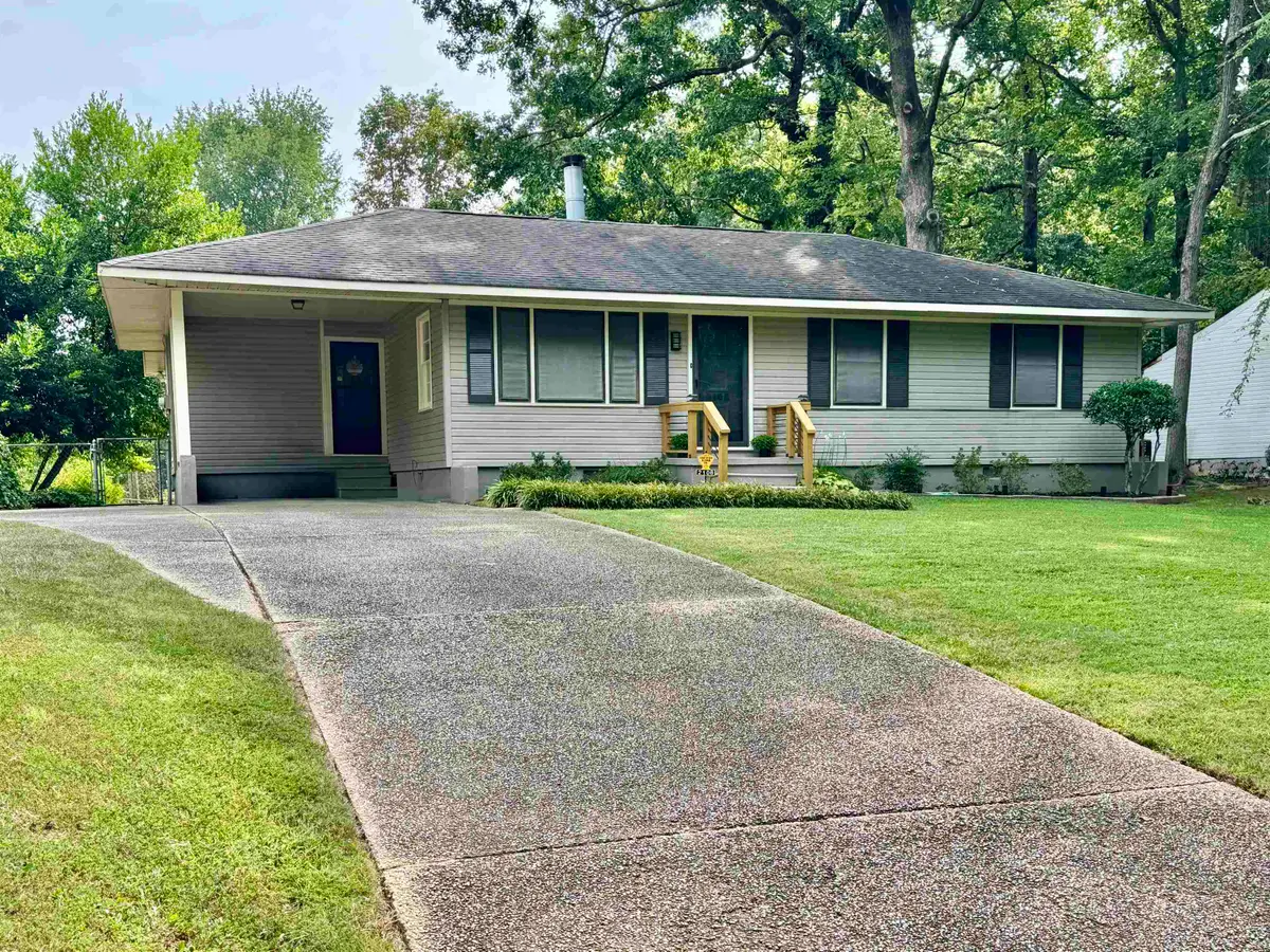 2108 Sherrod Ave, Florence, AL 35630 - #1