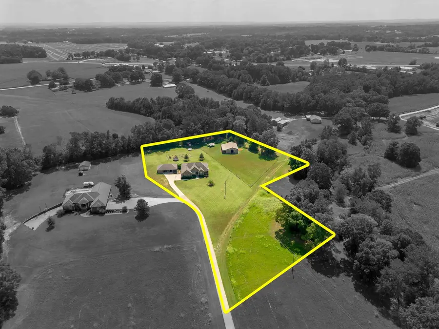 2146 Co Rd 200, Florence, AL 35633 - #2
