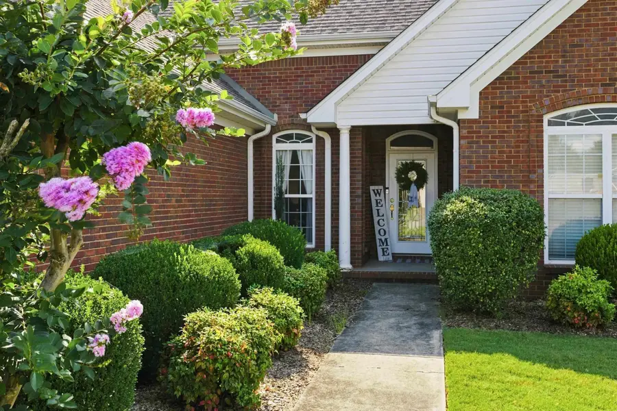 108 Wheaton Ct, Florence, AL 35633 - #3