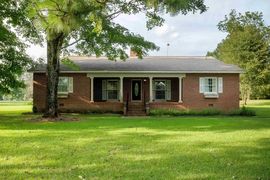 210 15th Ave, Guin, AL 35563 - #2