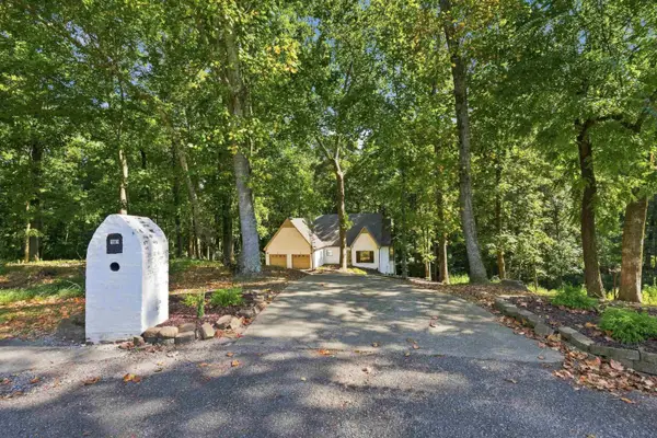 103 East Cv, Florence, AL 35634