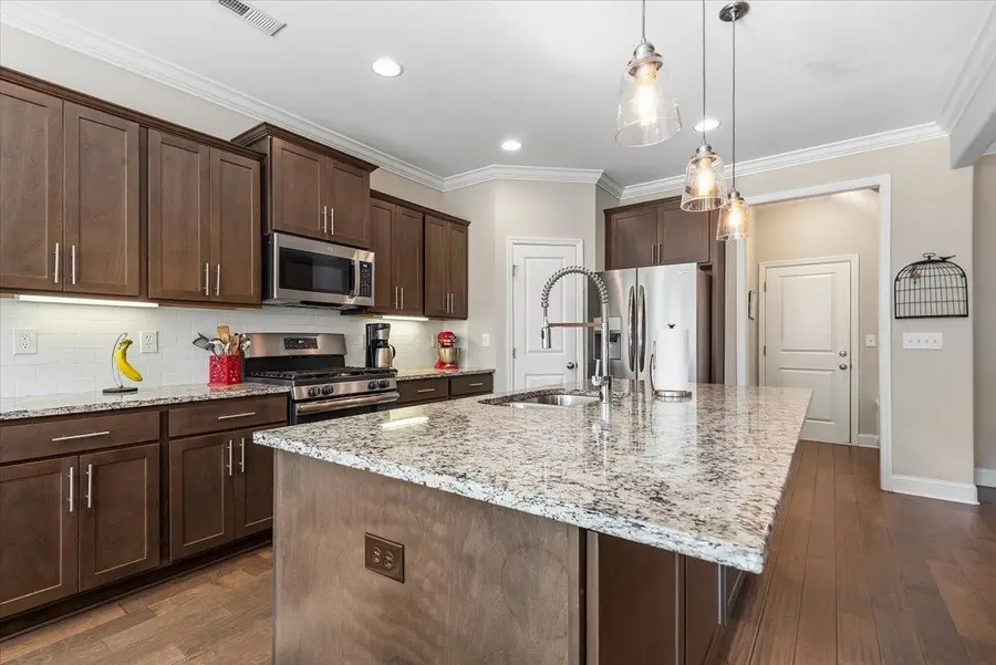 1474 Stonewater Dr, Cullman, AL 35055 - #3