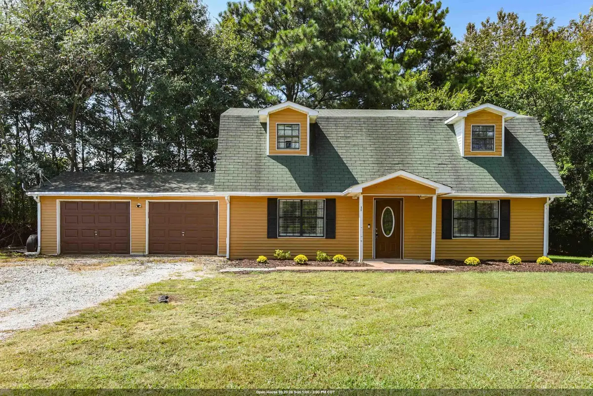 55 Lannes Dr, Killen, AL 35645 - #1