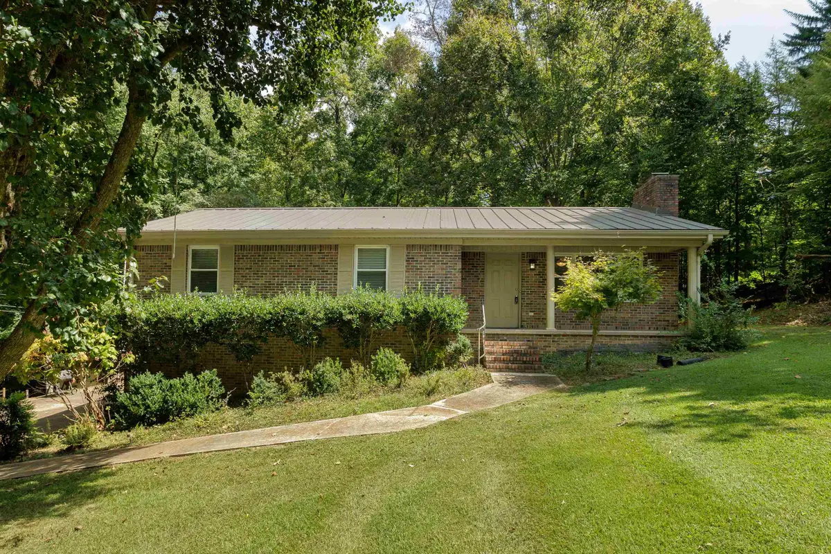 113 Spring Cove Rd, Florence, AL 35634 - #1