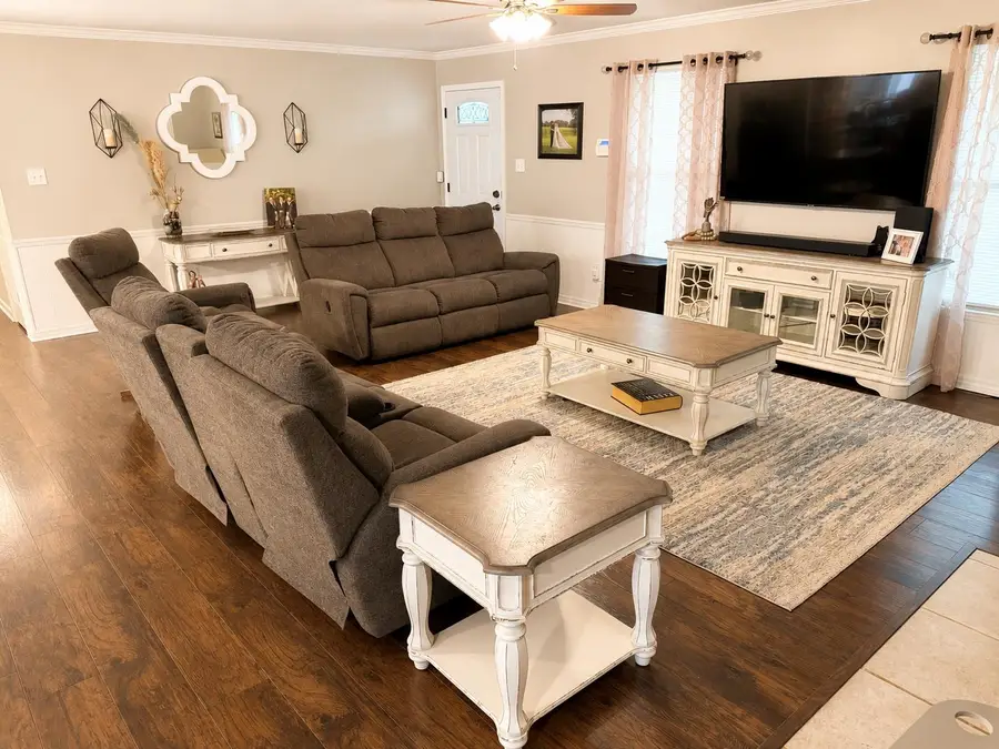 1864 Co Rd 25, Killen, AL 35645 - #3