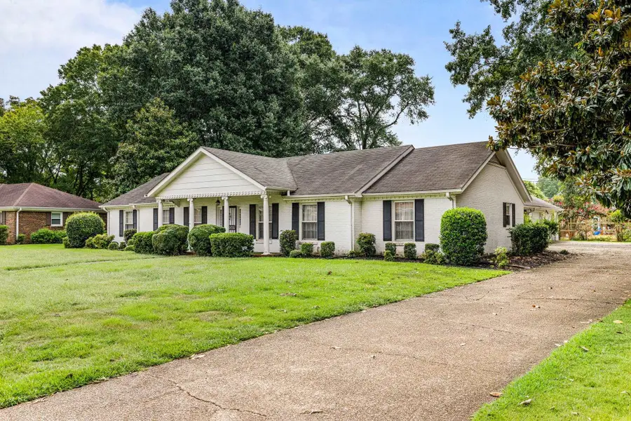 153 S Sequoia Blvd, Florence, AL 35630 - #2