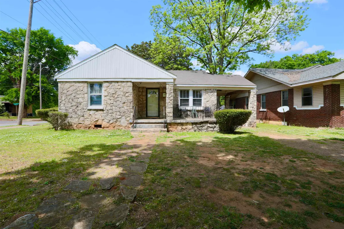424 Tennessee St, Florence, AL 35630 - #1