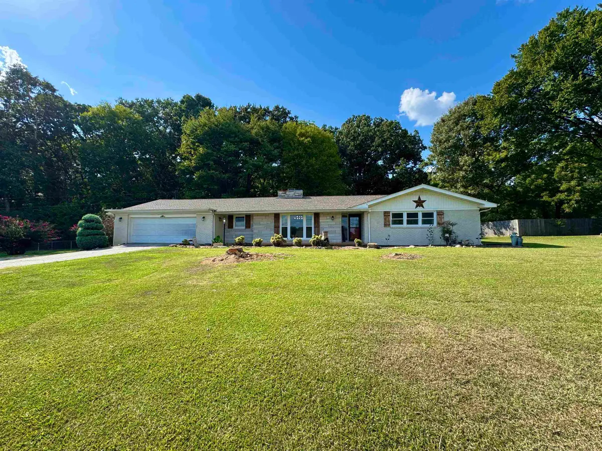 3905 Co Rd 47, Florence, AL 35630 - #1
