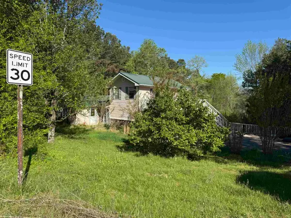 553 Pike Ave, Phil Campbell, AL 35581