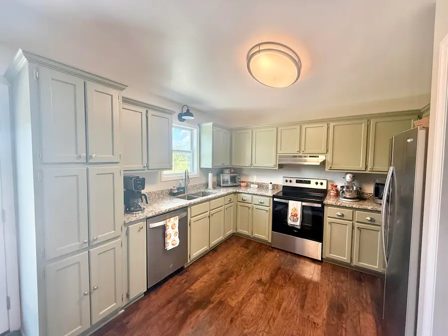 75 Julie Dr, Lexington, AL 35648 - #2