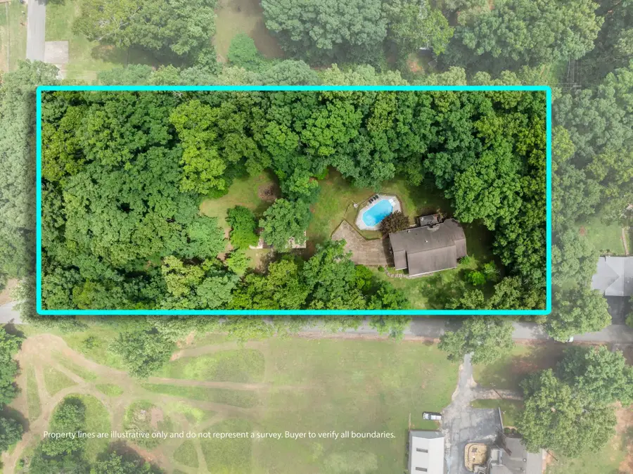 130 Bradford St, Florence, AL 35633 - #2