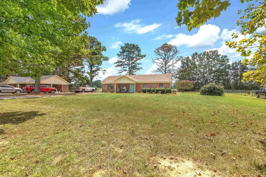 177 Rogersville Heights Dr, Rogersville, AL 35652 - #2