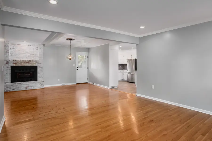 607 Pickwick St, Sheffield, AL 35660 - #3