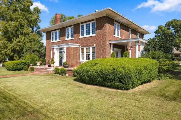 809 E 6th St, Tuscumbia, AL 35674