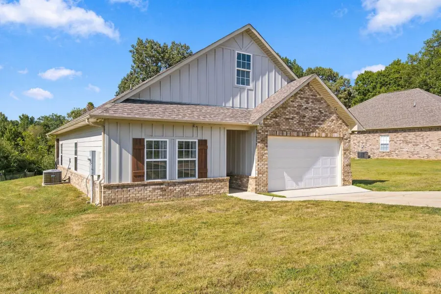 647 Co Rd 1615, Cullman, AL 35058 - #2