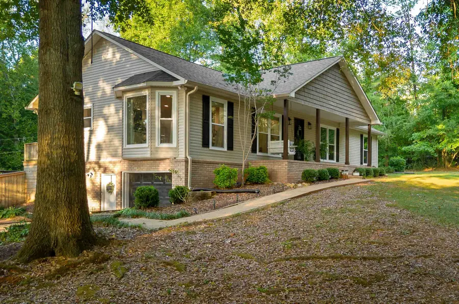 330 Lannes Dr, Killen, AL 35645 - #2