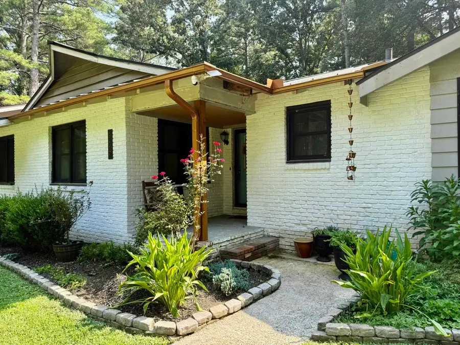 507 Chestnut Dr, Russellville, AL 35653 - #3
