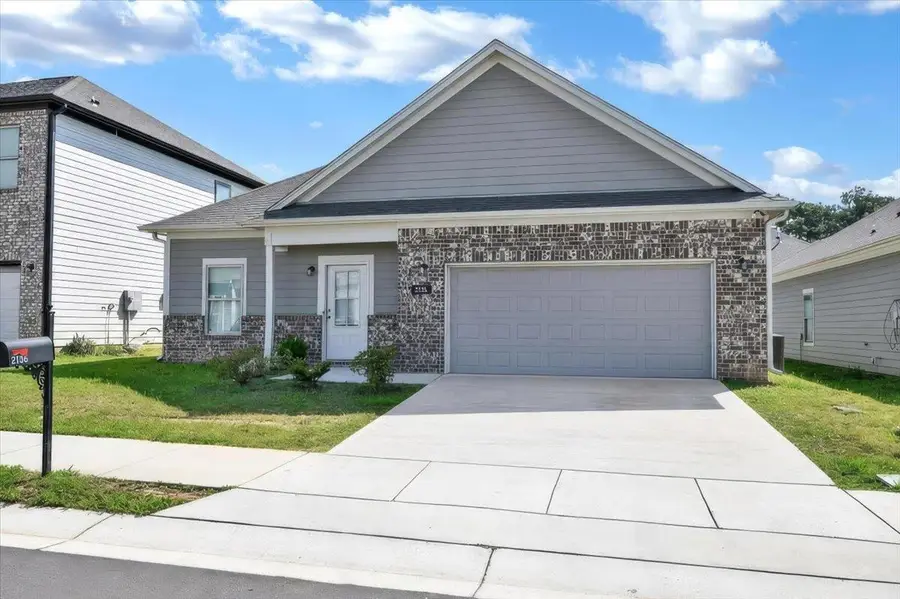 2136 Sullivan Dr, Cullman, AL 35055 - #2
