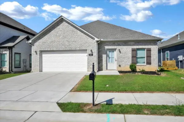 2137 Sullivan Dr, Cullman, AL 35055