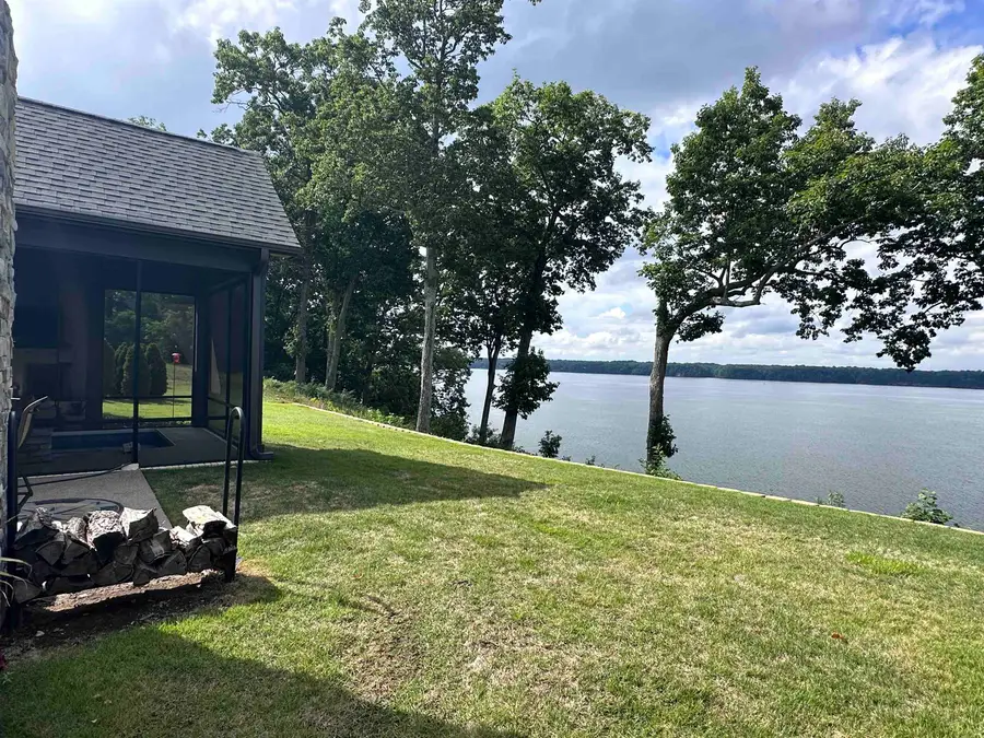79 Crown Pointe Dr, Muscle Shoals, AL 35661 - #3