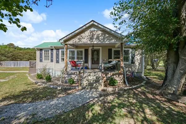 630 Co Rd 453, Cullman, AL 35057