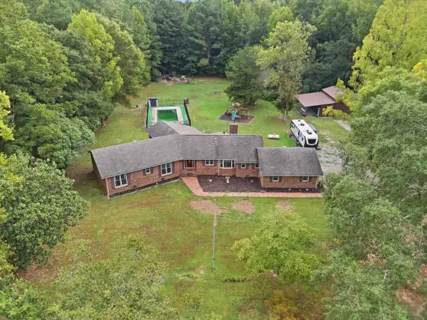 2306 Bethel Rd, Hartselle, AL 35640