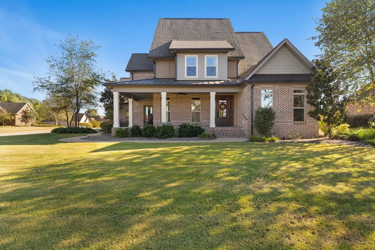 106 Brandt Dr, Tuscumbia, AL 35674 - #1