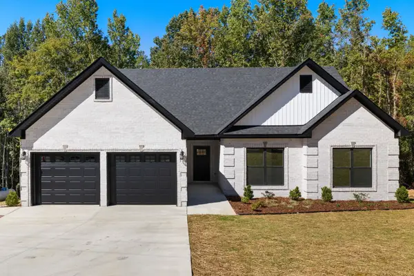 396 Horseshoe Hills Rd, Killen, AL 35645