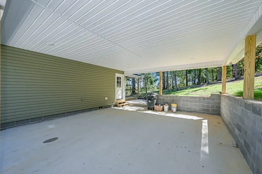 235 Co Rd 1251, Vinemont, AL 35179 - #3