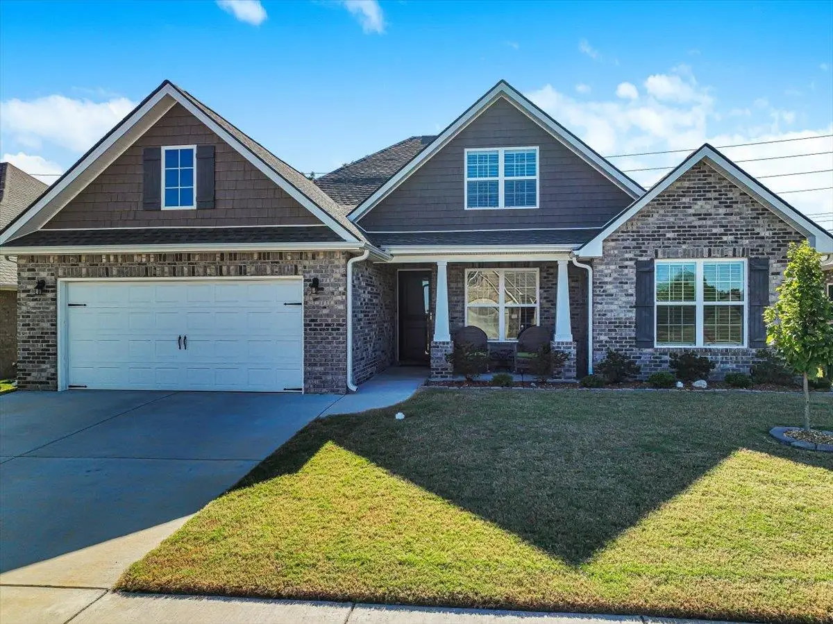 2116 Brandon Dr, Cullman, AL 35058 - #1