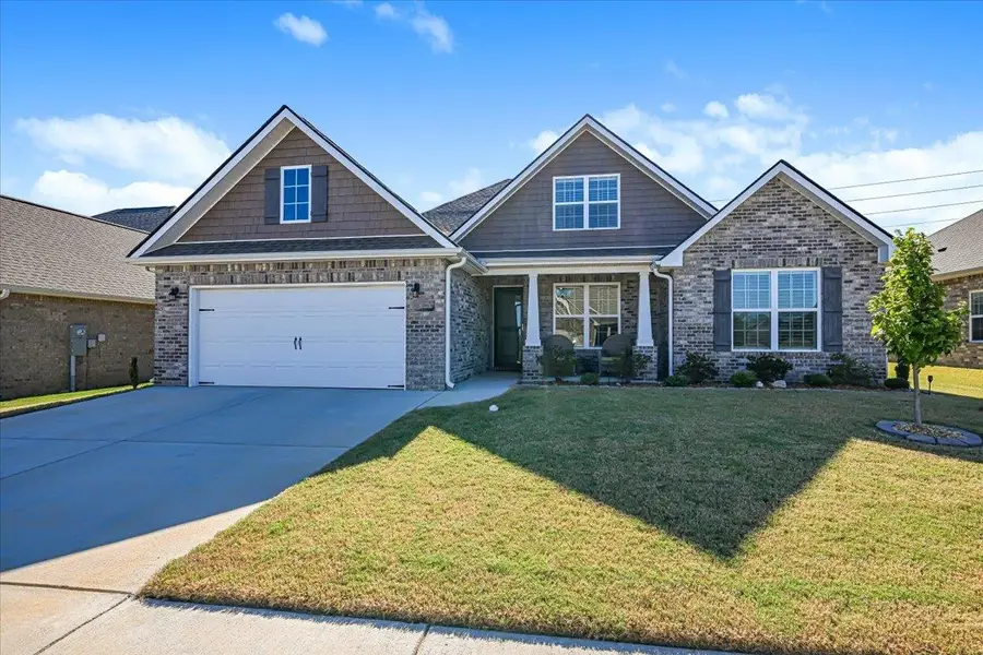 2116 Brandon Dr, Cullman, AL 35058 - #3
