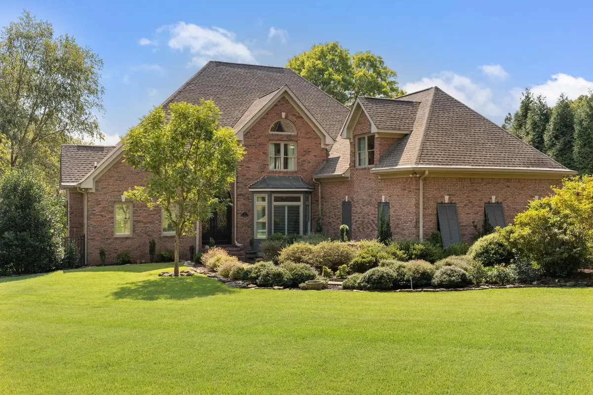 11 Cedar Cv, Killen, AL 35645 - #1