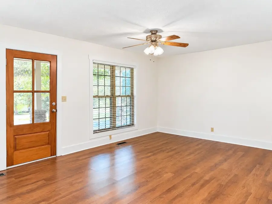 2141 Co Rd 1043, Cullman, AL 35057 - #2