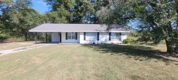 695 Co Rd 131, Russellville, AL 35654